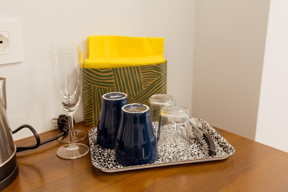 Coffee/tea facilities