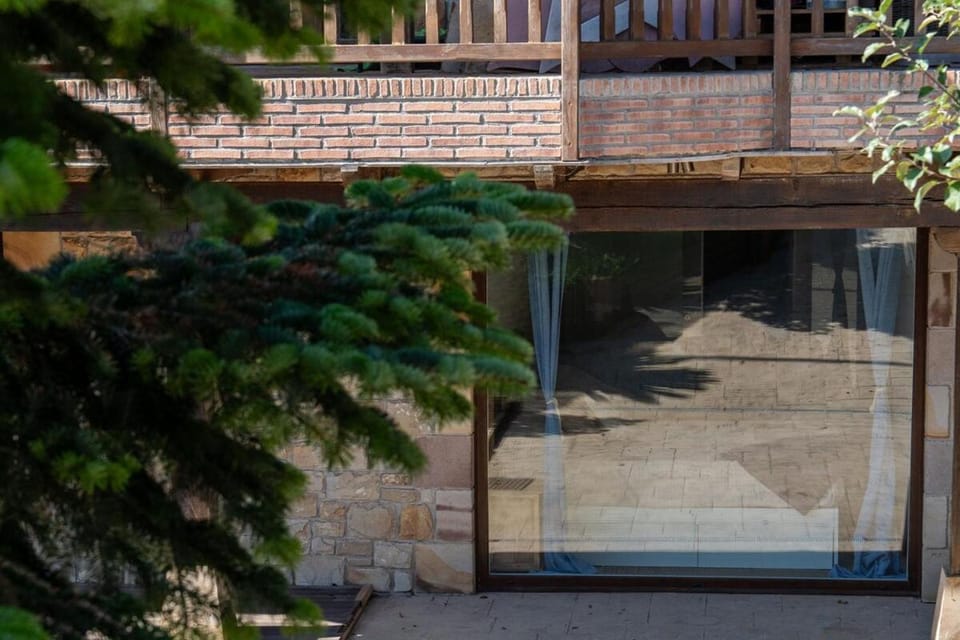 Benora's Home Bed and Breakfast in Basque Country