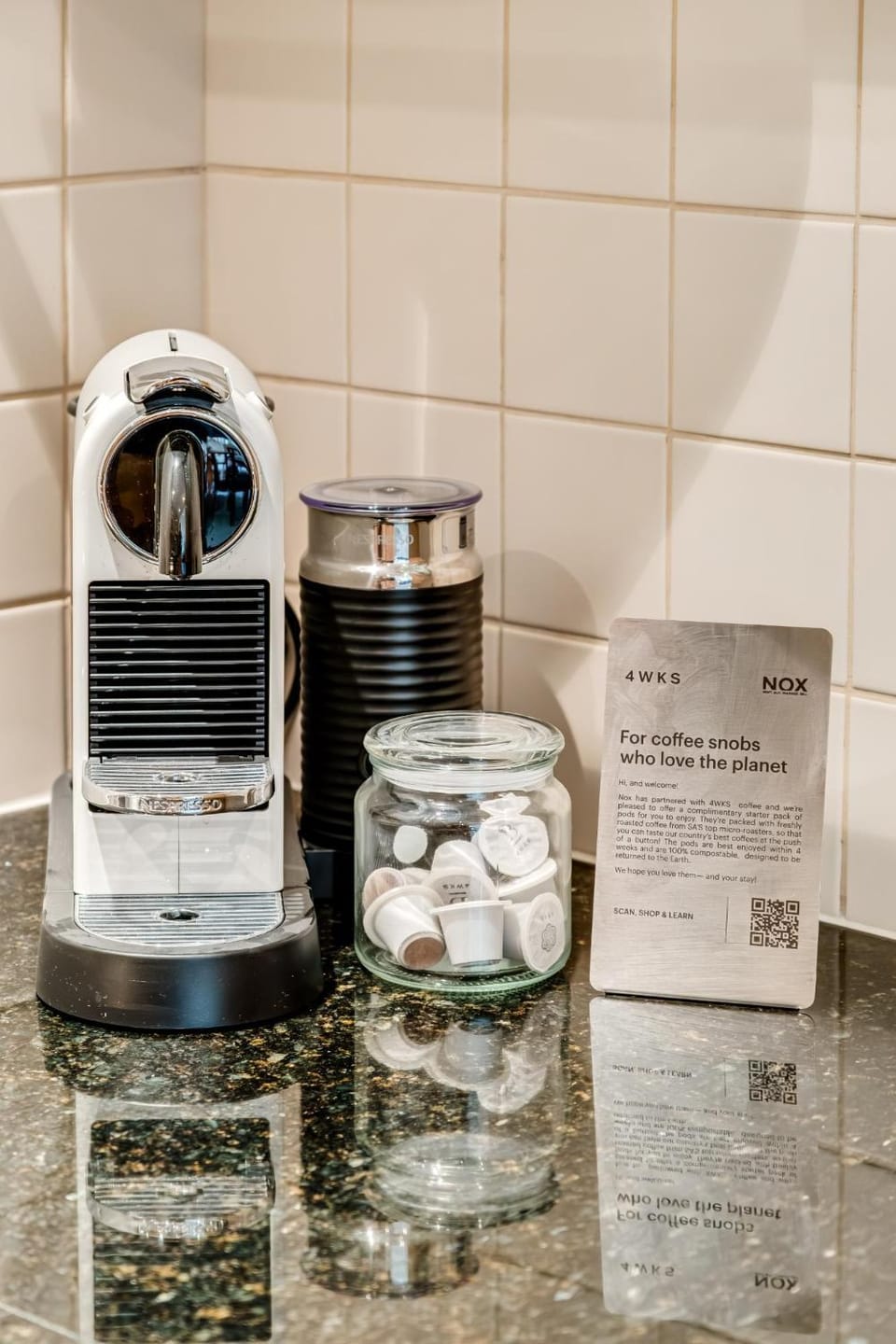 Coffee/tea facilities, Kitchen or kitchenette