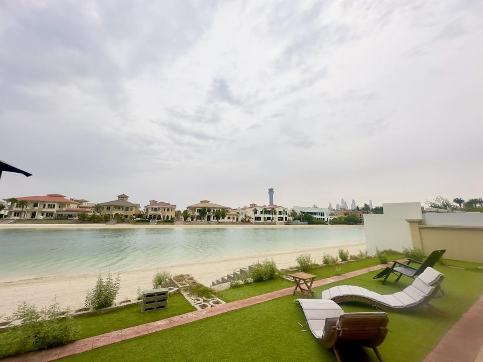 Palm Villa F, Palm Jumeirah - Mint Stay Villa in Dubai