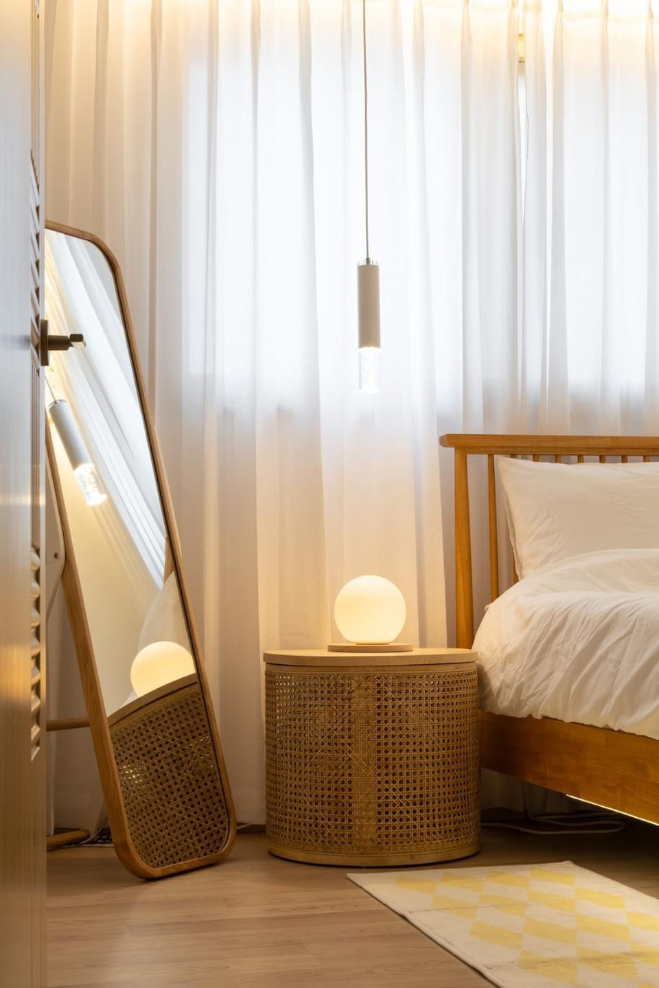 Bed, Bedroom