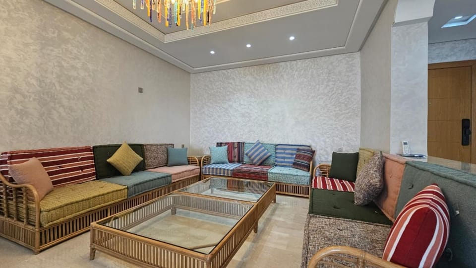 Malabata Sea View Scandi Style & HomeCinema Apartment in Tangier