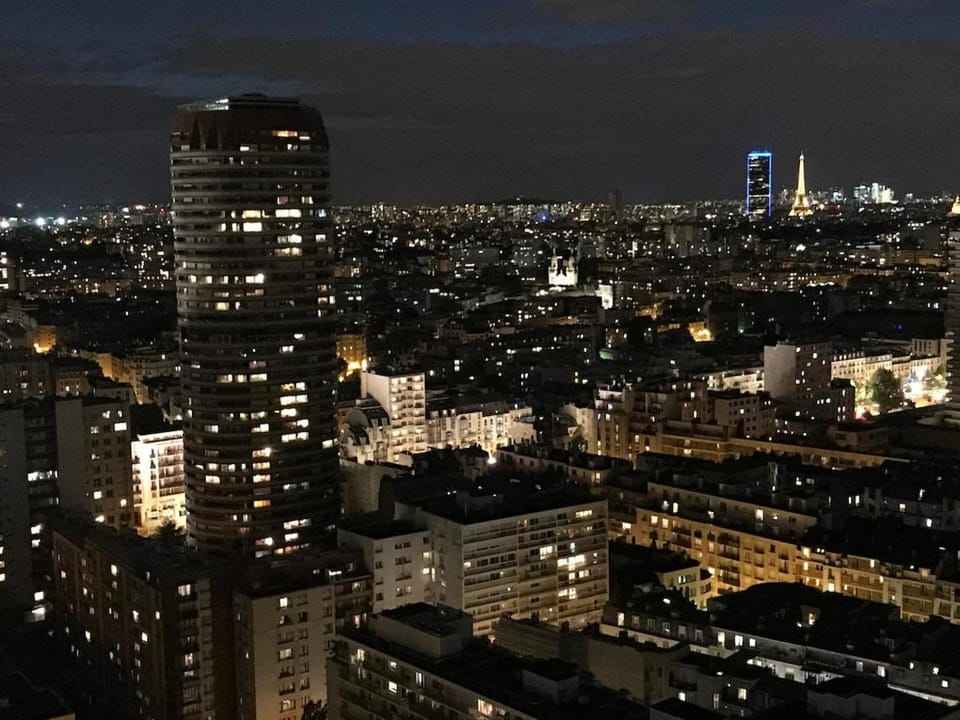 Jaccuzi, tour Eiffel, Led multicolores Paris 13 Apartment in Paris