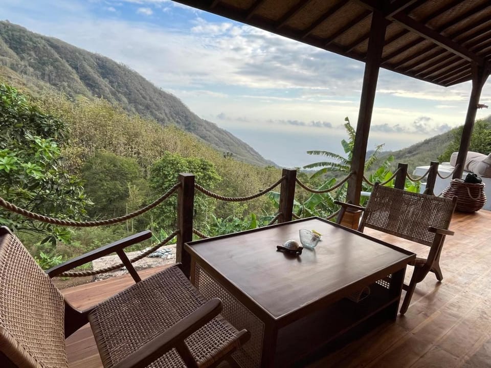 Natural landscape, Balcony/Terrace, Mountain view, Sea view