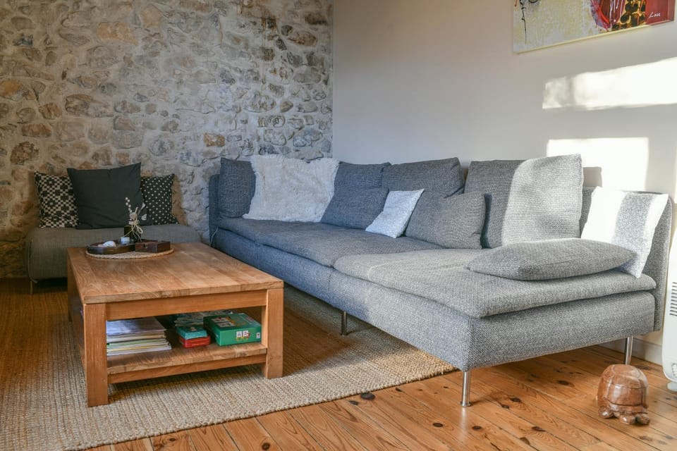 Property building, Living room