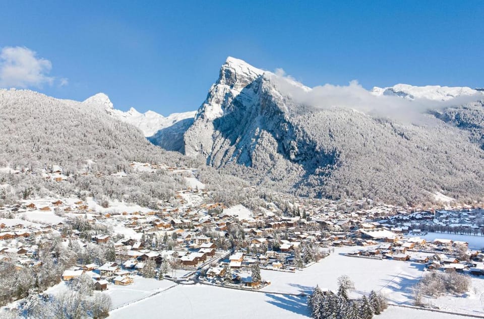 Nearby landmark, Natural landscape, Winter, Skiing, Mountain view
