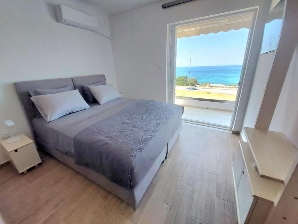 Bedroom, Sea view