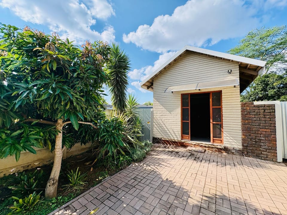 Property building, Garden view