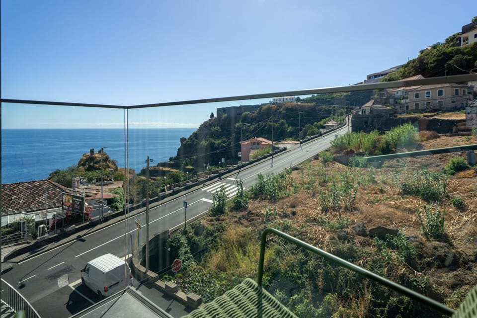 Day, Mountain view, Sea view