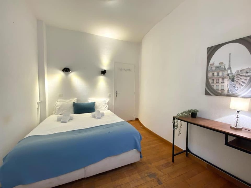 Suite 100 Belmondo Cosy Apartment Paris Center Apartment in Paris