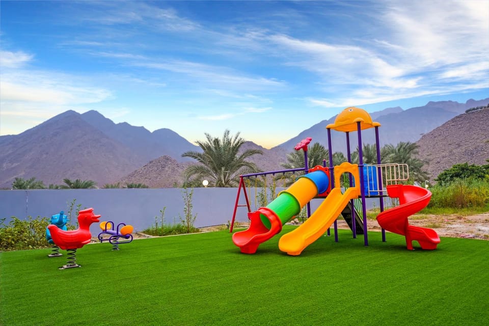 Children play ground, Kids's club, Mountain view