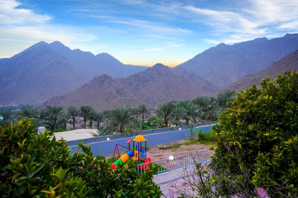 Nearby landmark, Natural landscape, Garden, Mountain view