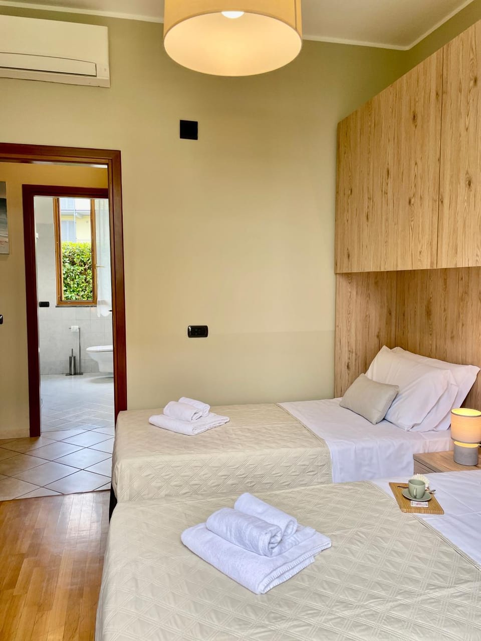 Bed, Photo of the whole room, Bedroom, towels, air conditioner