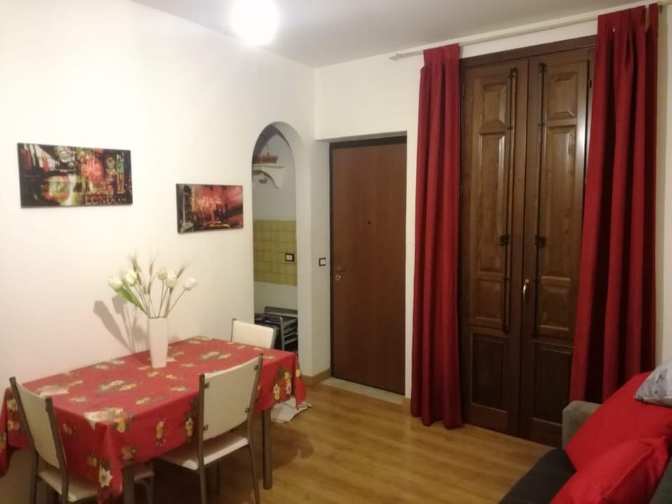 Casa Colorata Apartment in Palermo
