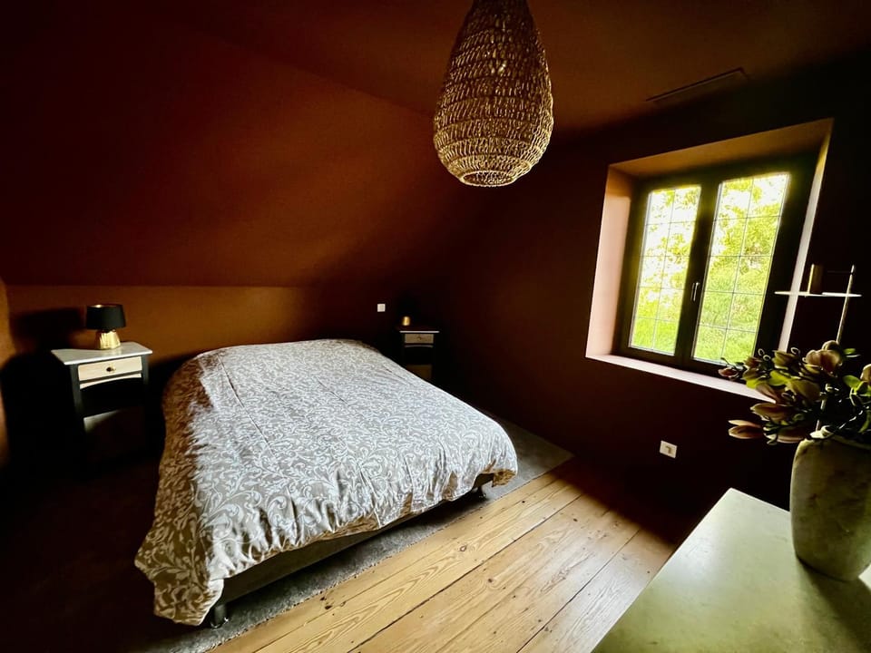 Living room, Bedroom