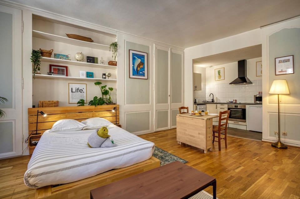 Quiet and cozy - Near transport - Studio in Gex Apartment in Gex