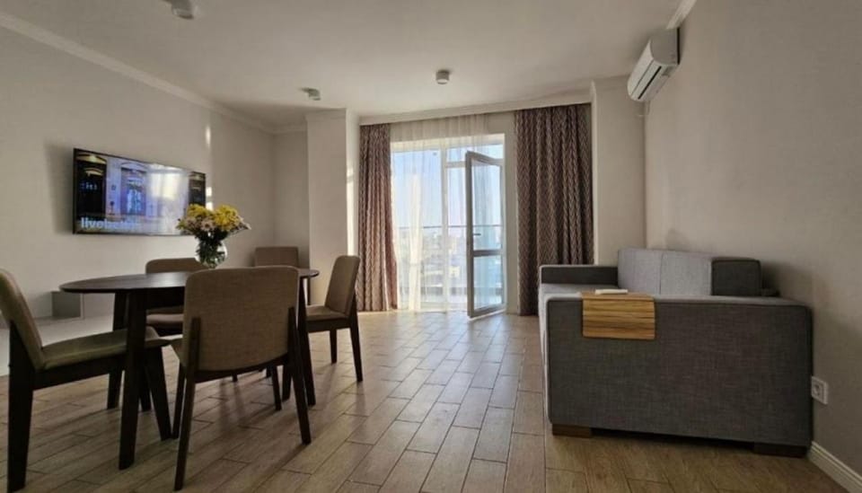 Like home most city area Apartment in Dnipro