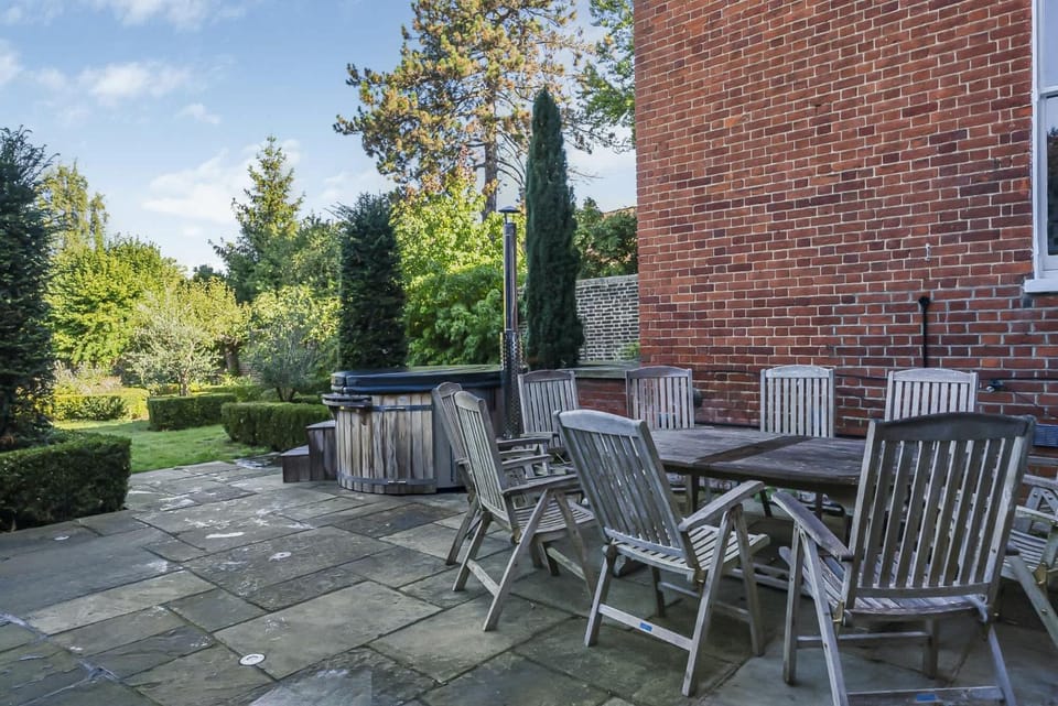 Patio, Garden