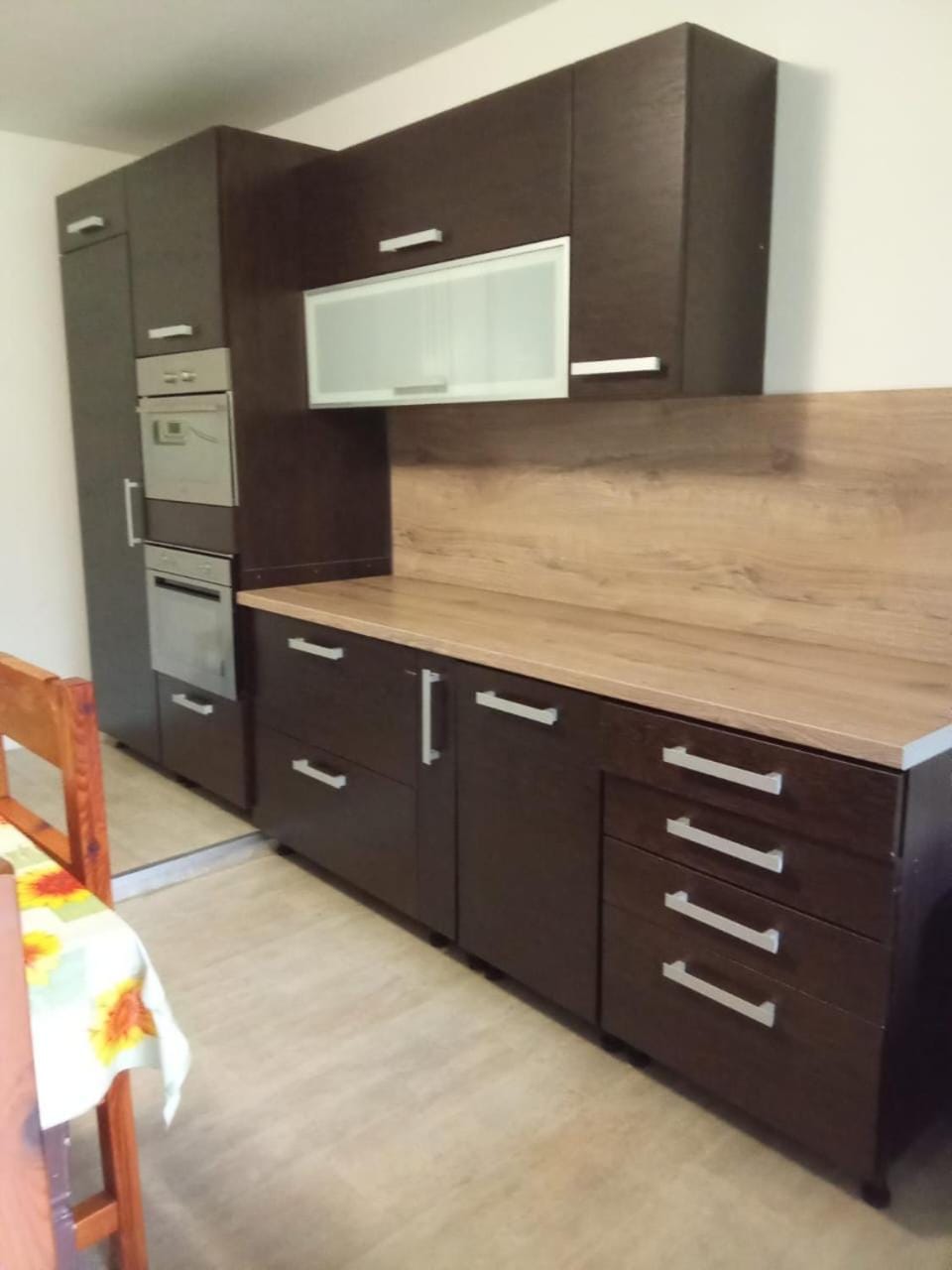 Kitchen or kitchenette, Kitchen or kitchenette