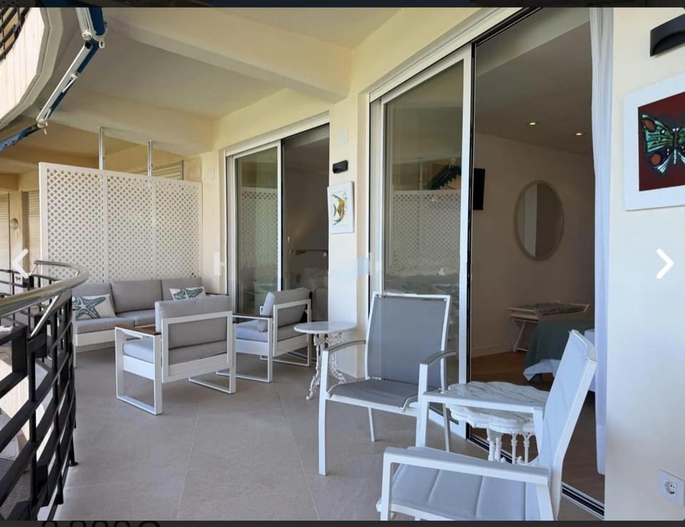 Gandia Tropicana Suite Apartment in Safor