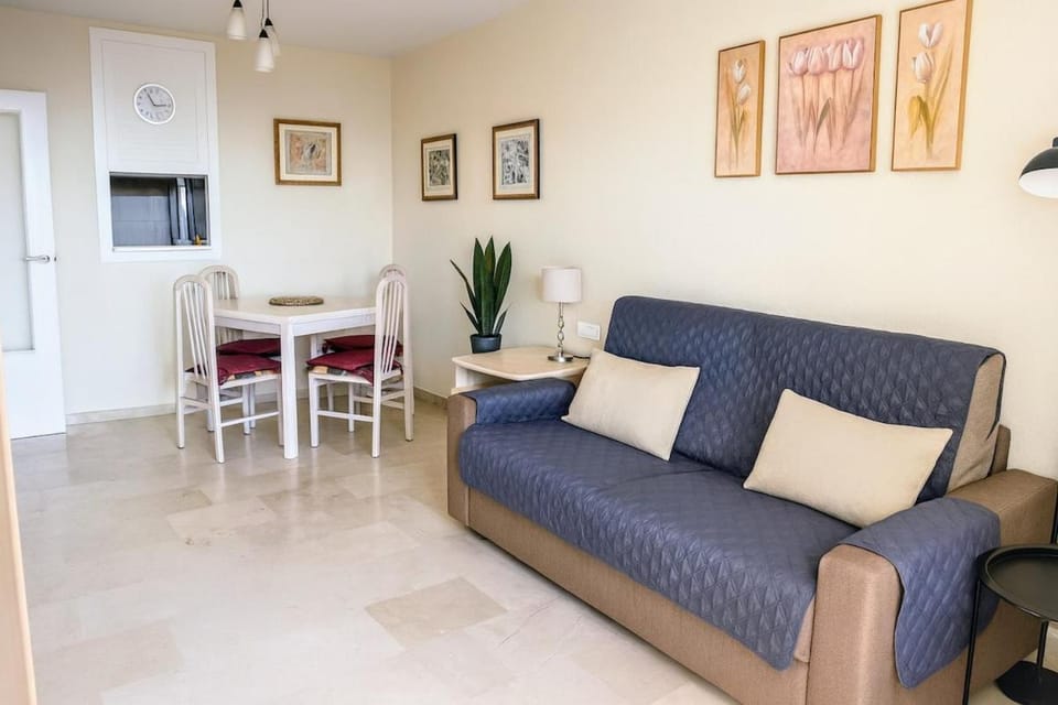 Apartamento con Vistas al Mar y Parking Cubierto Apartment in Benidorm