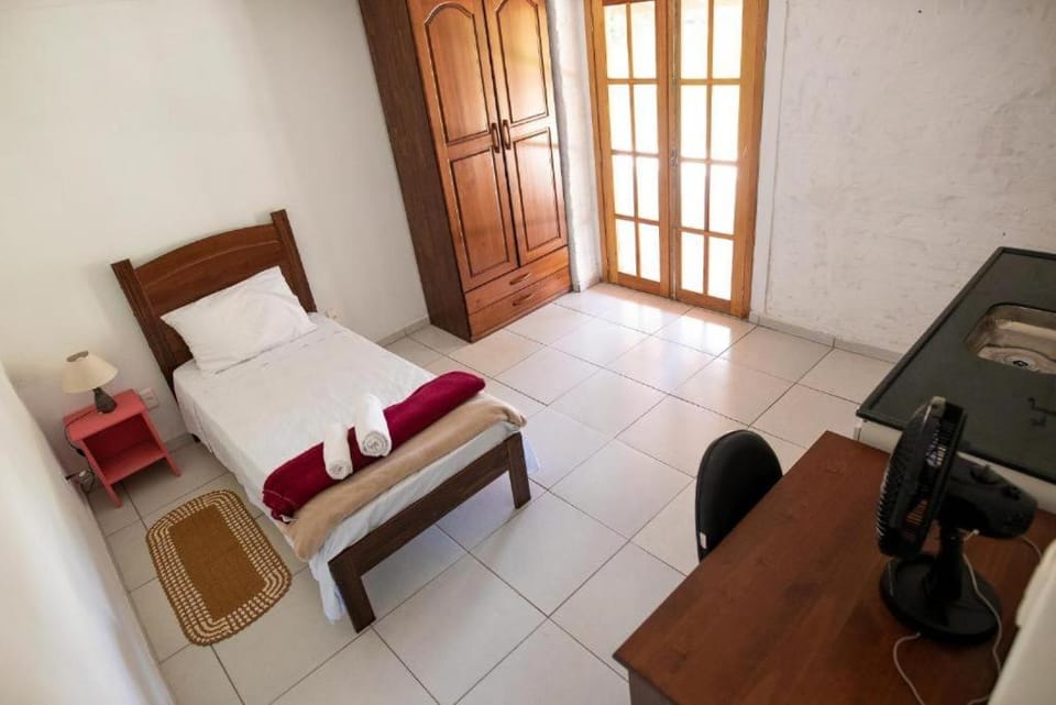 Bed, Photo of the whole room, wardrobe