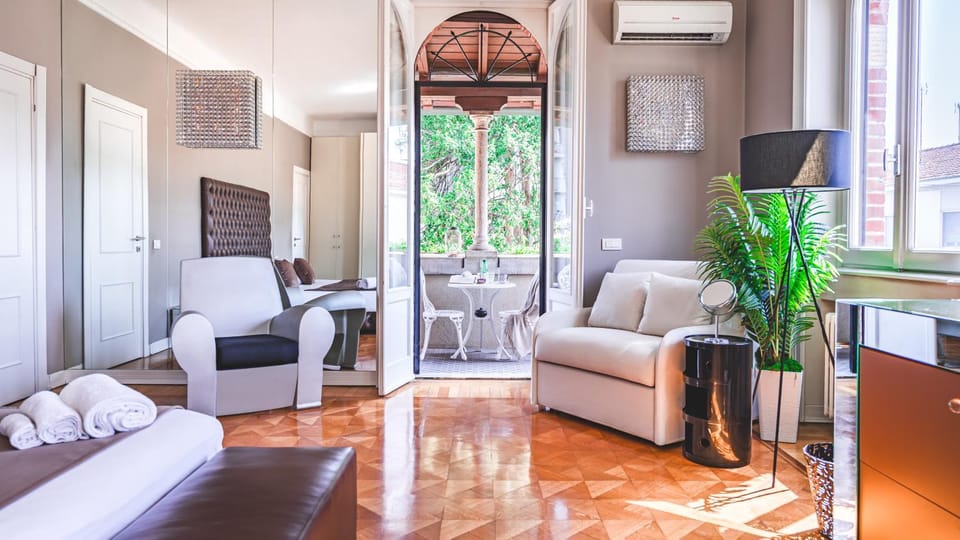 Villibera - Design villa with SPA, Cinema, Gym and Game Room Villa in Lombardy