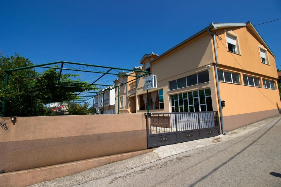 Guest house Blagaj Bed and Breakfast in Federation of Bosnia and Herzegovina