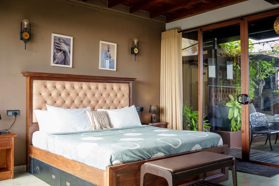 Bedroom, Garden view
