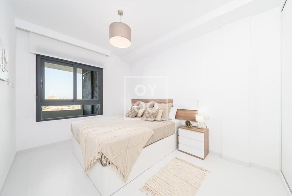 Bed, View (from property/room), Photo of the whole room, Bedroom