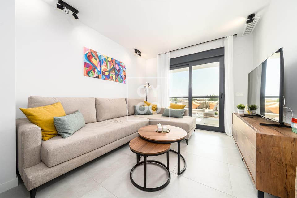 TV and multimedia, View (from property/room), Balcony/Terrace, Seating area