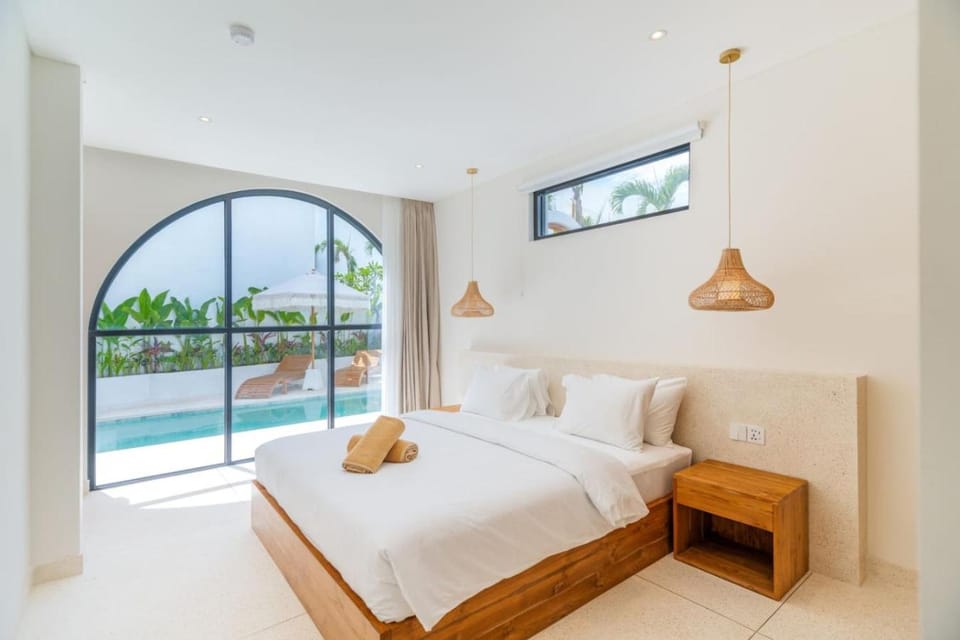 Amici - Indoor Living 3BR Family Pool Villa - Pererenan House in Mengwi