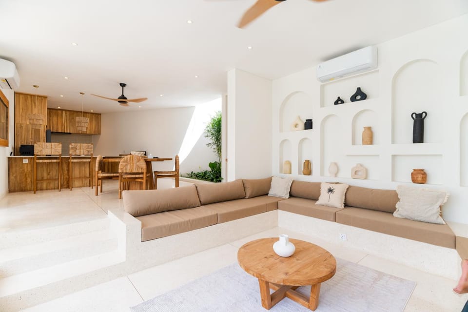 Living room, Dining area, kitchen