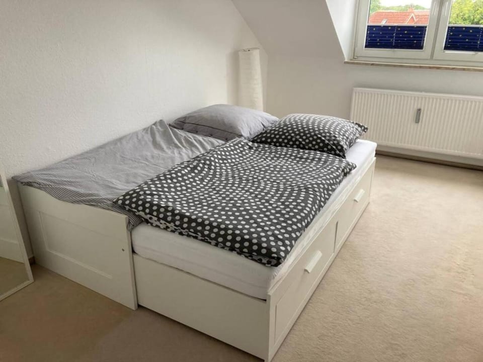 Spacious 3 bedroom house in Norderstedt-Hamburg Apartment in Hamburg