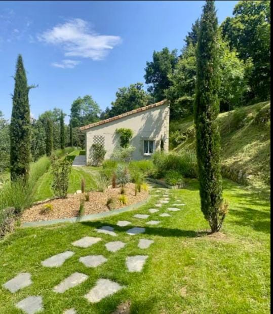 Facade/entrance, Garden, Garden view