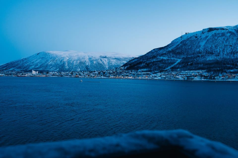 Mountain view, Sea view