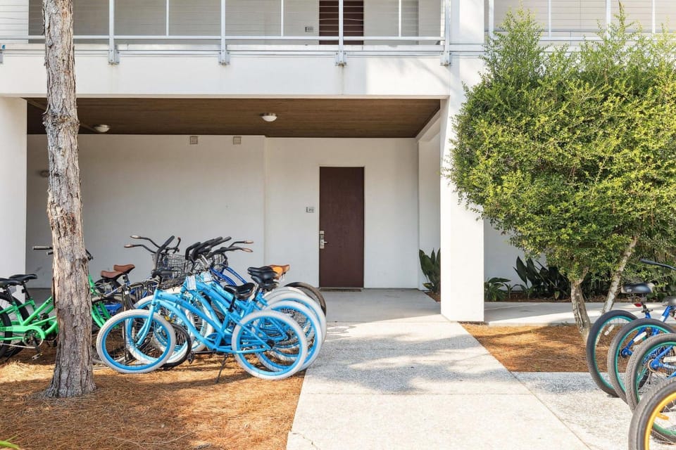 Poolside Paradise House in Inlet Beach