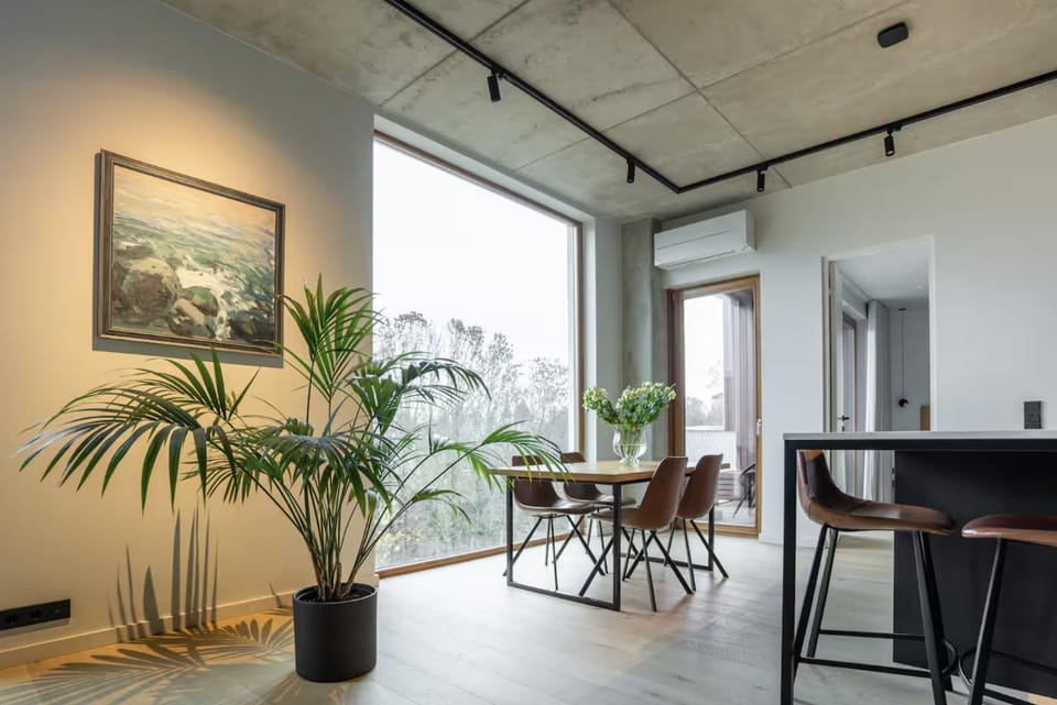 Luxury Penthouse in Best Area, Balcony & Parking Apartment in Tallinn