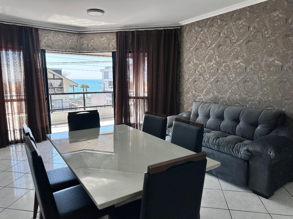 B483 - Apartamento de 3 quartos próximo à praia Apartment in Bombinhas