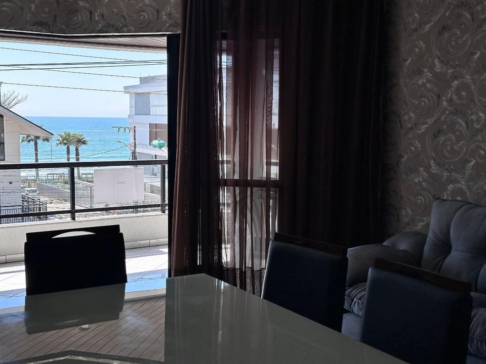 B483 - Apartamento de 3 quartos próximo à praia Apartment in Bombinhas