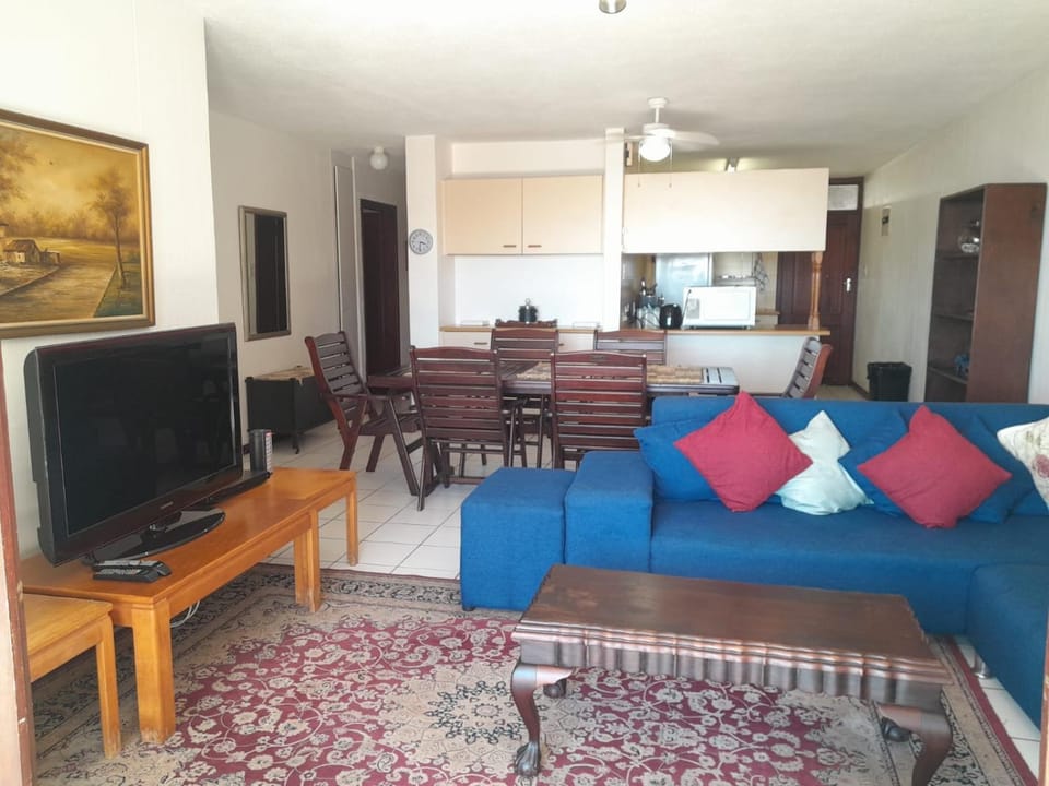 Cicada 8 Apartment in Margate