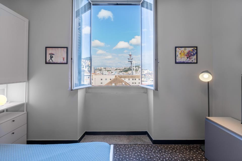 View (from property/room), Photo of the whole room, Bedroom