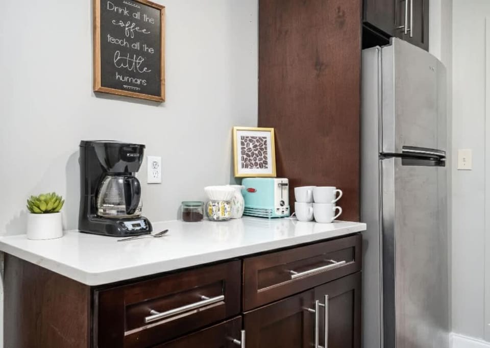 Coffee/tea facilities, Kitchen or kitchenette, toaster