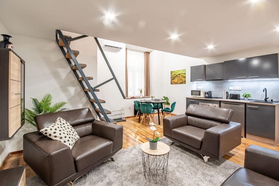 Cozy Nest for Couples Apartment in Budapest