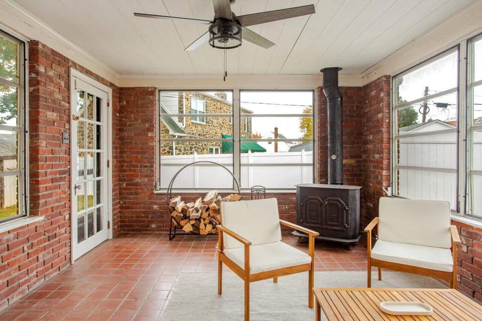 Patio, Day, View (from property/room), Balcony/Terrace, Seating area, fireplace