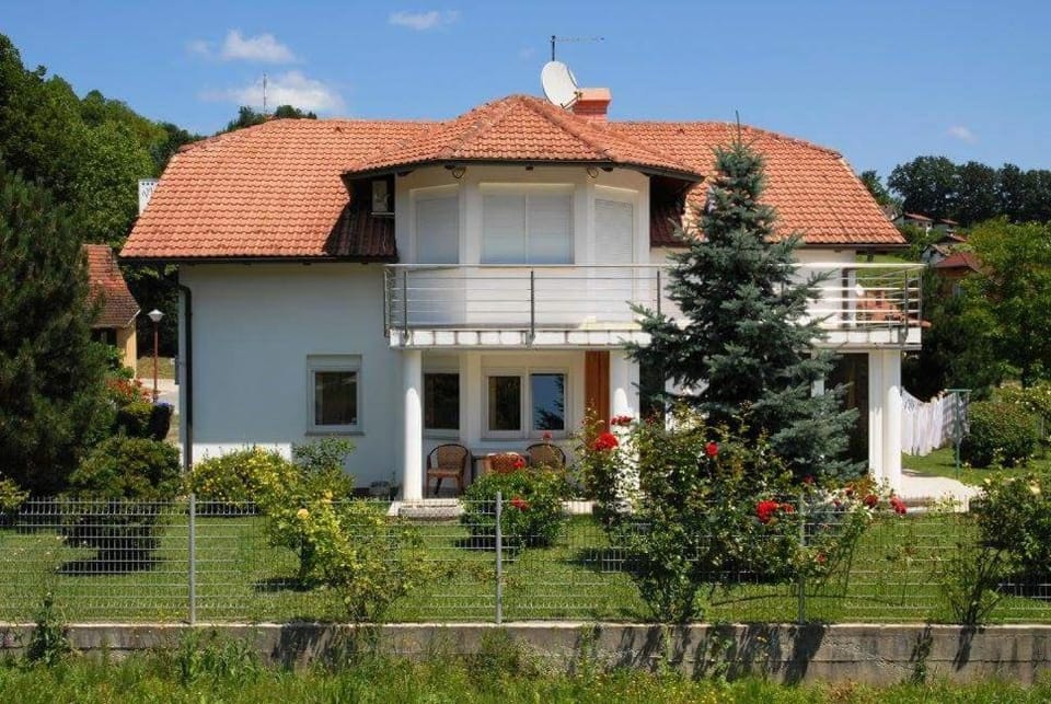 Apartments Villa Split Apartment in Slovenia