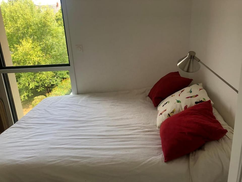 New and spacious appartment 1 room St Mihiel Apartment in Nantes