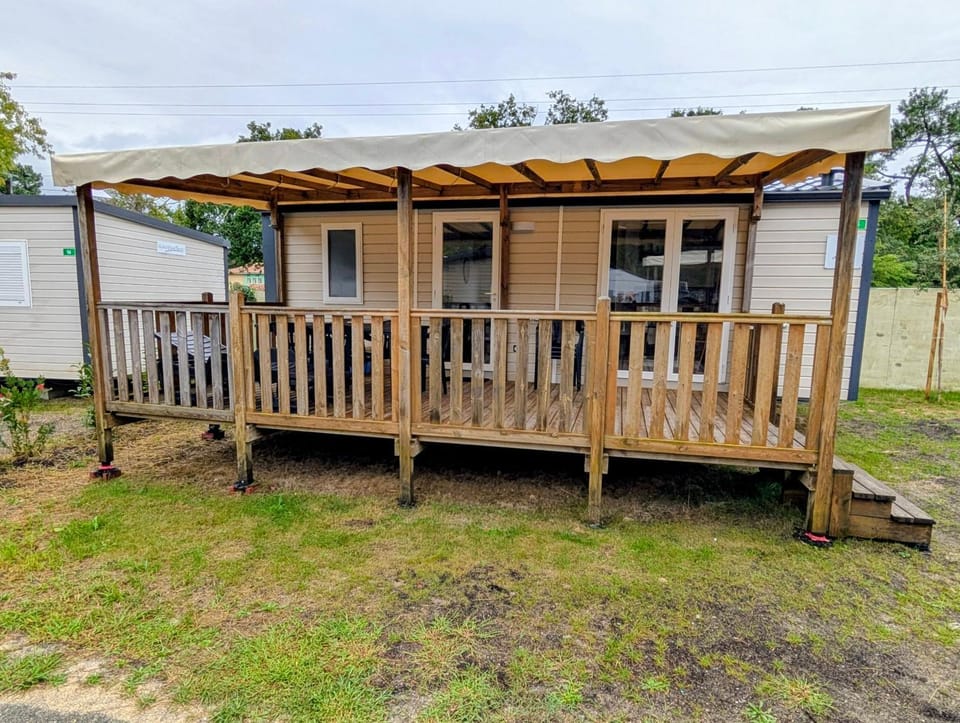 Patio, Garden view