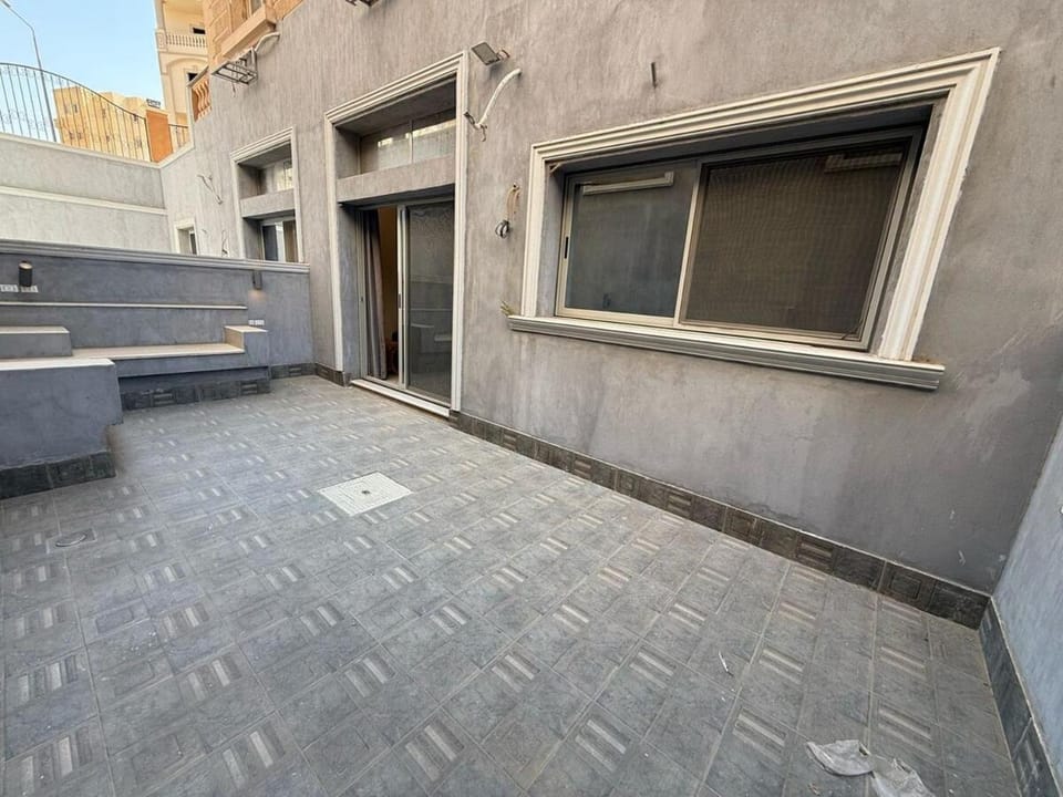 Luxury flat in prime location in Sheikh Zayed Apartment in Egypt