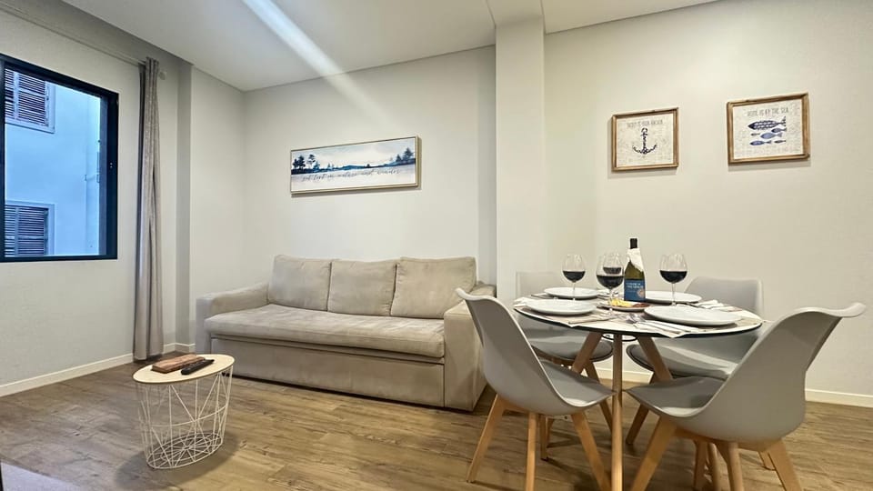 Living room, Seating area, Dining area